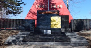 Профессиональное благоустройство памятников в Йошкаре-Ола в октябре
